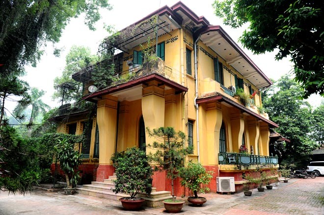 Mẫu thiết kế biệt thự kiểu Pháp cổ đậm phong cách quý tộc châu Âu